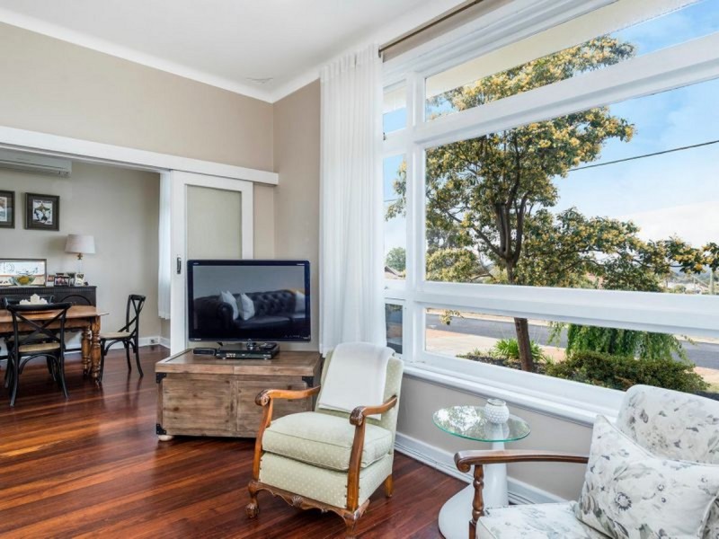 22 Carma Avenue, Collie WA 6225