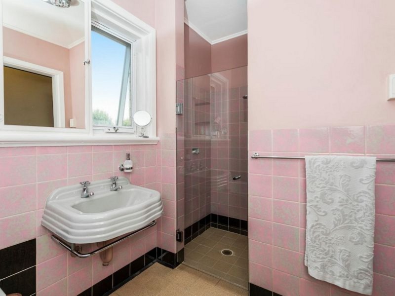 22 Carma Avenue, Collie WA 6225