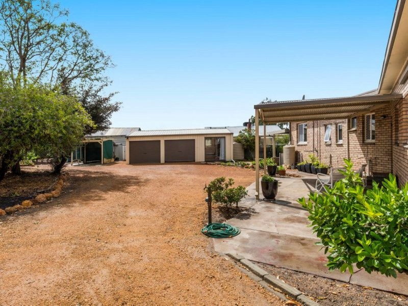 22 Carma Avenue, Collie WA 6225