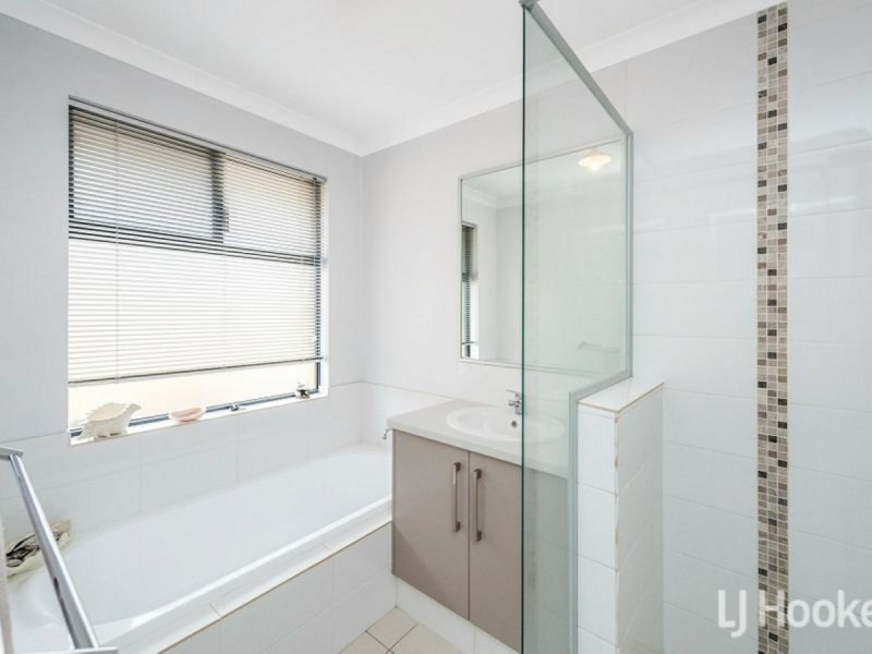 29 Barwon Way, Australind WA 6233