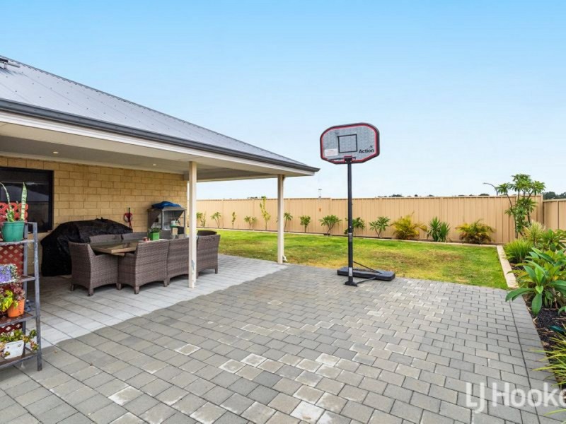 29 Barwon Way, Australind WA 6233