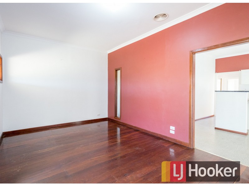 25 Deakin Street, Collie WA 6225