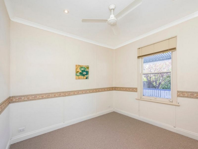 18 Forrest Street, Collie WA 6225