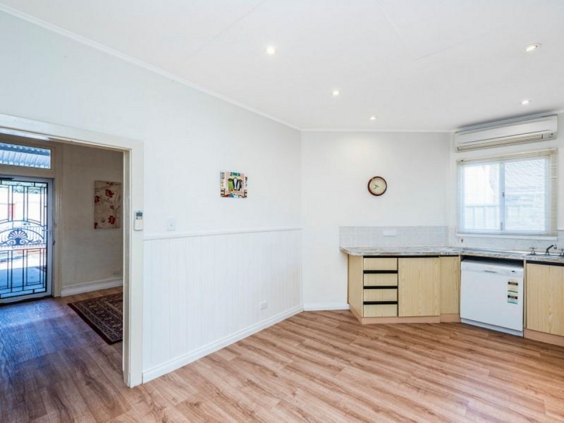 18 Forrest Street, Collie WA 6225