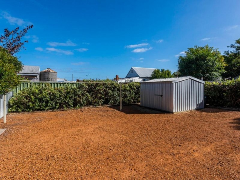 18 Forrest Street, Collie WA 6225