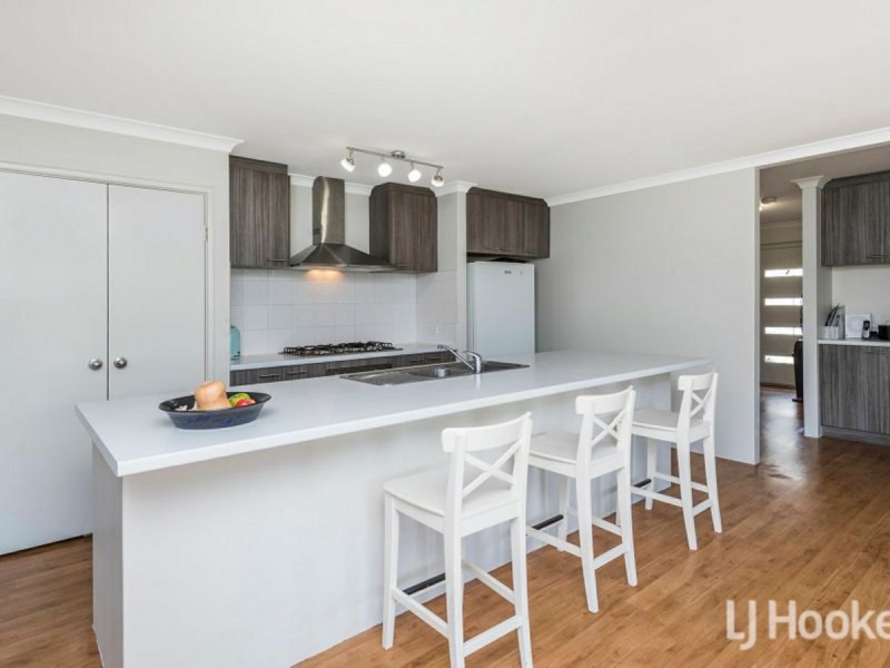 13 Waverley Road, Australind WA 6233