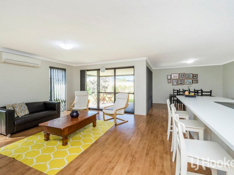 13 Waverley Road, Australind WA 6233