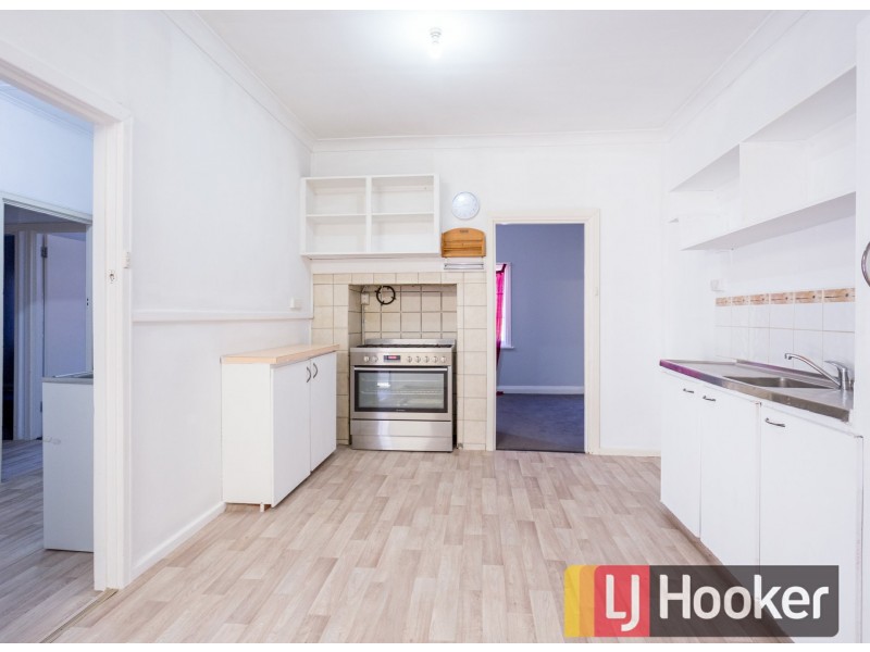 5 Moore Street, Collie WA 6225