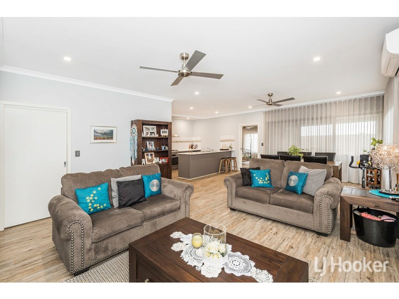 25 Melaleuca Drive, College Grove WA 6230