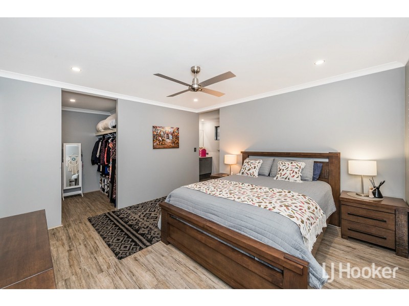 25 Melaleuca Drive, College Grove WA 6230