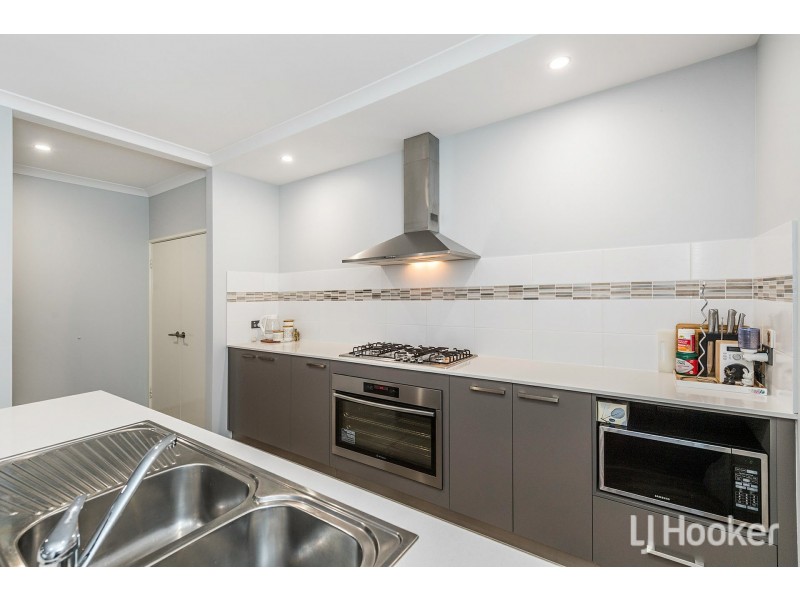 25 Melaleuca Drive, College Grove WA 6230