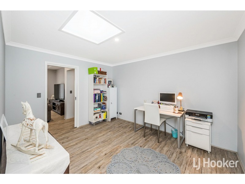 25 Melaleuca Drive, College Grove WA 6230