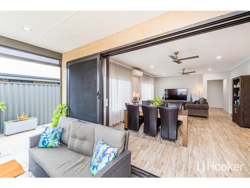 25 Melaleuca Drive, College Grove WA 6230