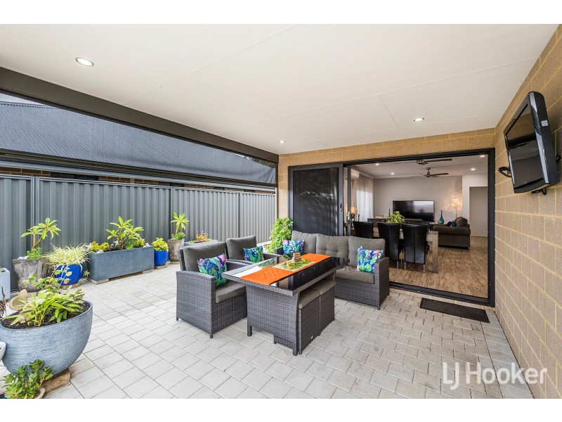 25 Melaleuca Drive, College Grove WA 6230