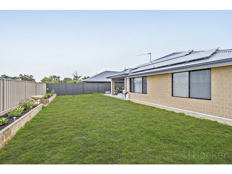 25 Melaleuca Drive, College Grove WA 6230