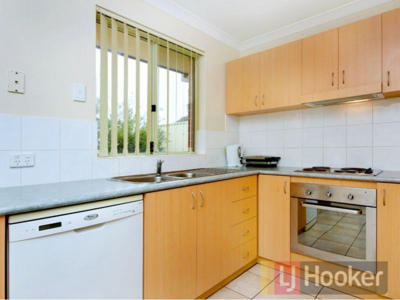 7/8 Ash Mews, Collie WA 6225