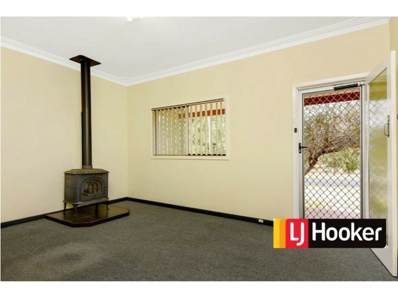 42 Bunbury Street, Collie WA 6225