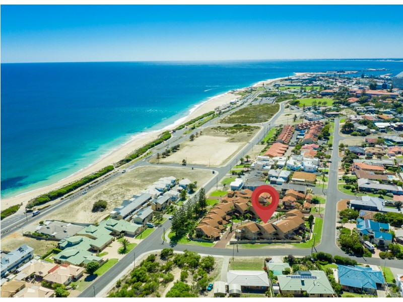 2/18 Acacia Street, Bunbury WA 6230