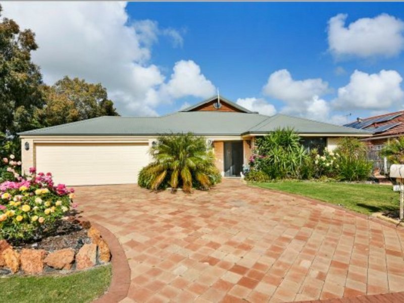 24 Barton Drive, Australind WA 6233