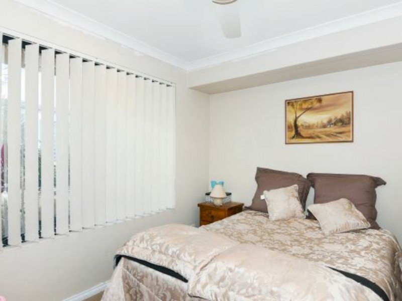 24 Barton Drive, Australind WA 6233