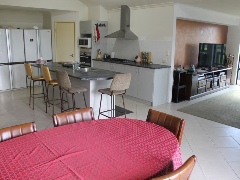 41 Hayfield Drive, Peppermint Grove Beach WA 6271