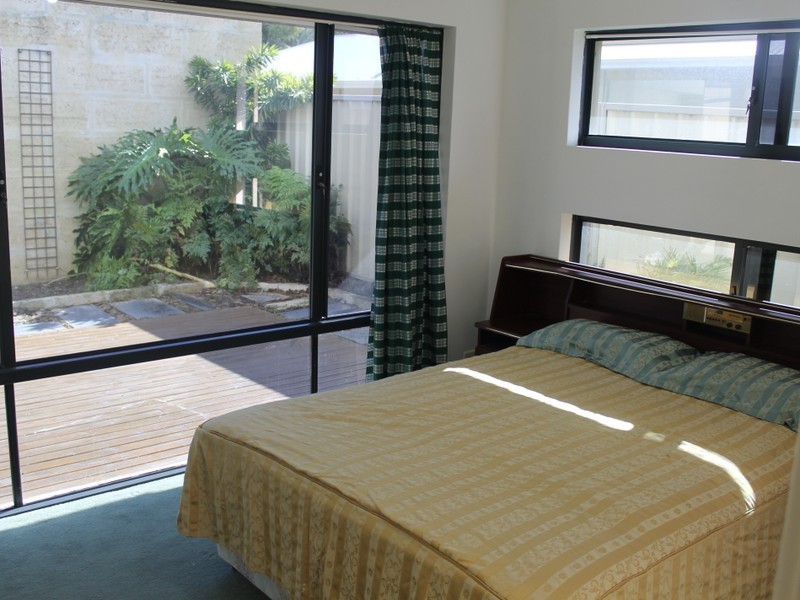 41 Hayfield Drive, Peppermint Grove Beach WA 6271