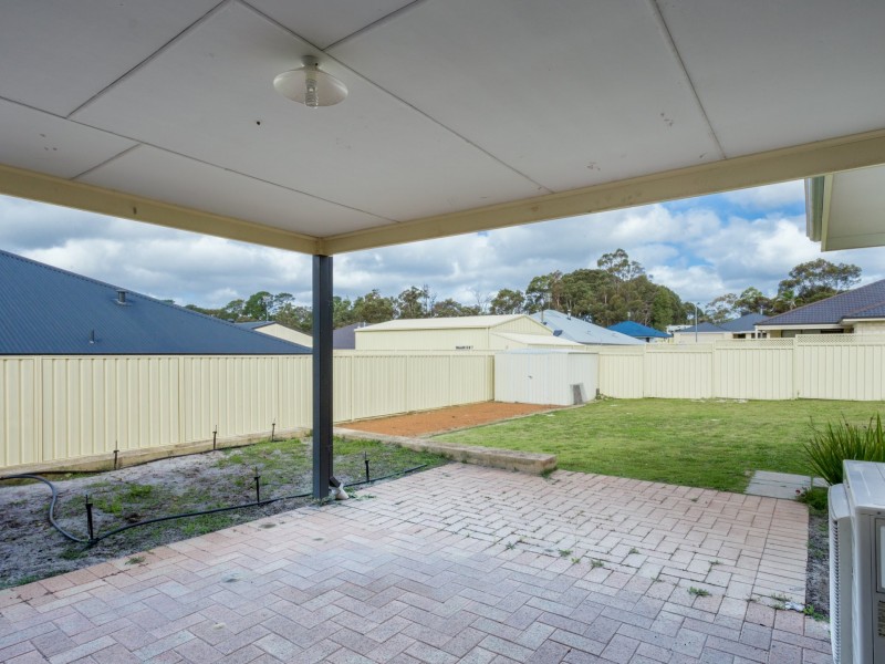 19 Birch Place, Collie WA 6225