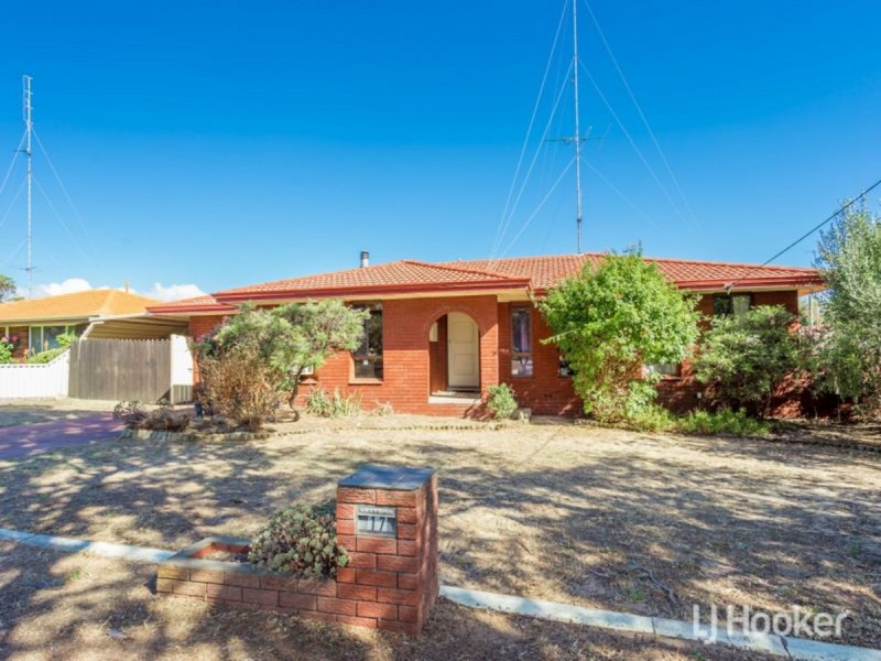17 Hudson Road, Withers WA 6230