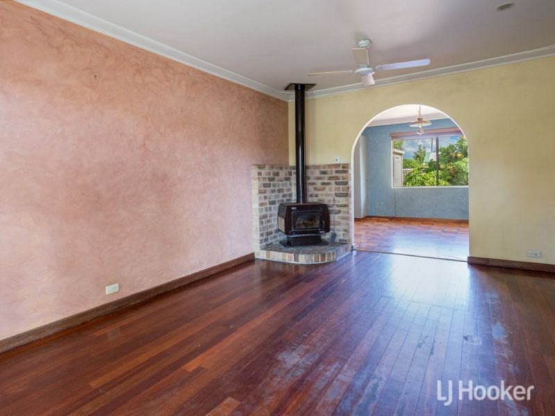 17 Hudson Road, Withers WA 6230