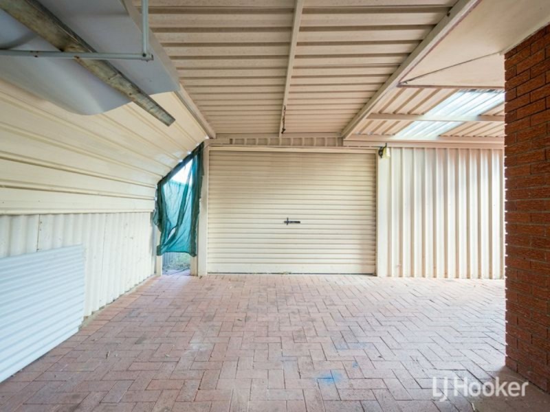 17 Hudson Road, Withers WA 6230