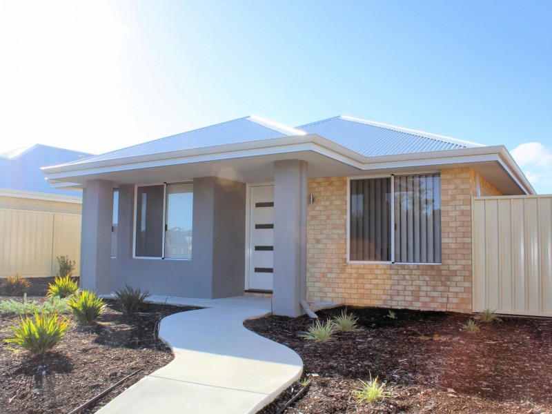 397 Parade Road, Dalyellup WA 6230