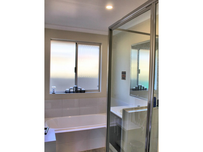 397 Parade Road, Dalyellup WA 6230