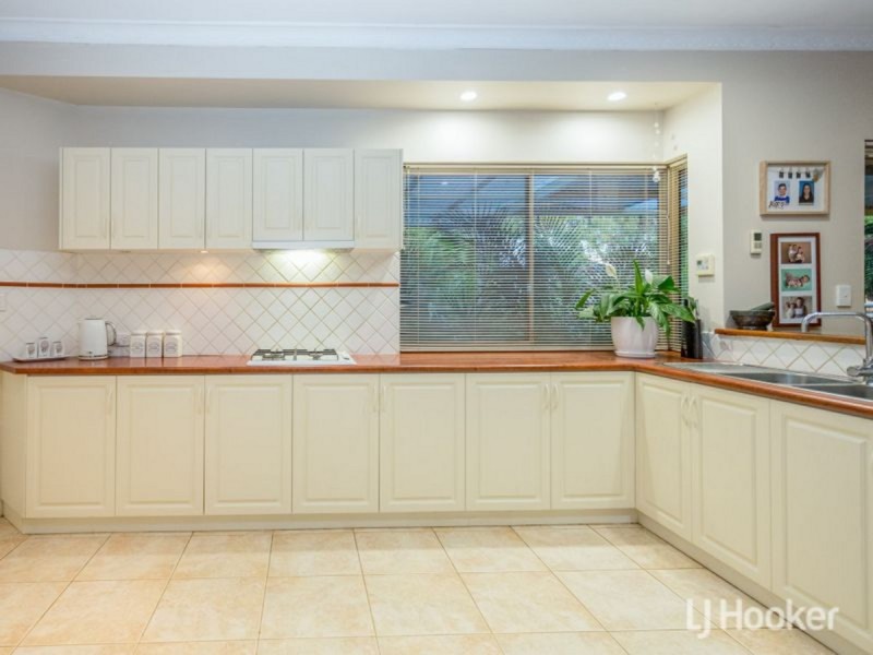 6 Bevan Loop, Roelands WA 6226