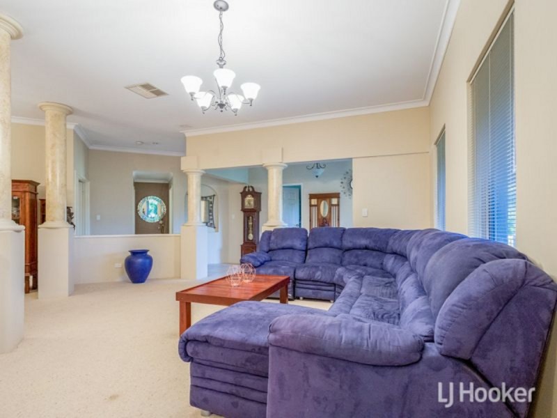 6 Bevan Loop, Roelands WA 6226