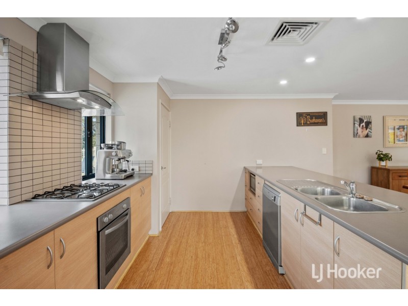 2 Fairhill Road, Australind WA 6233