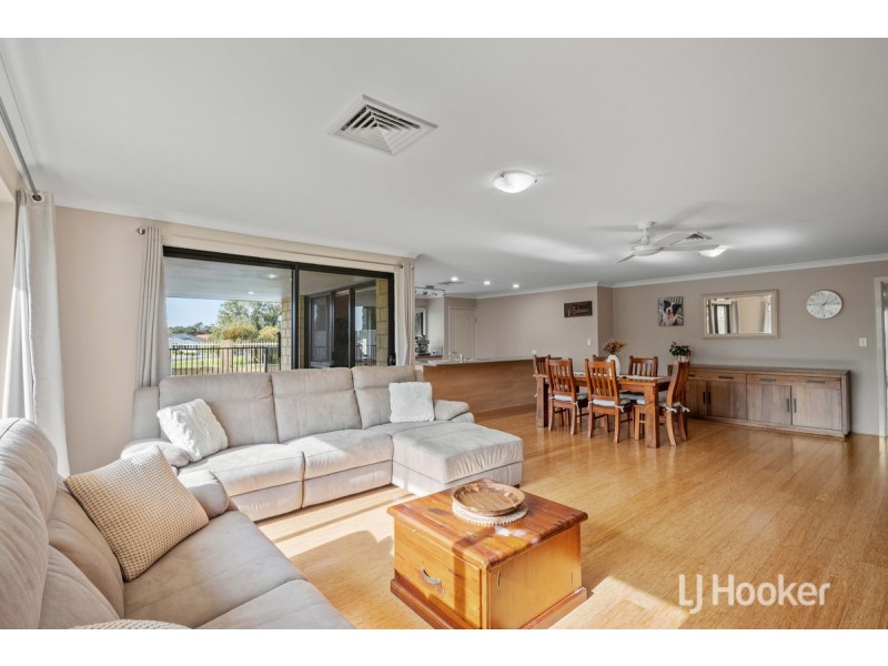 2 Fairhill Road, Australind WA 6233