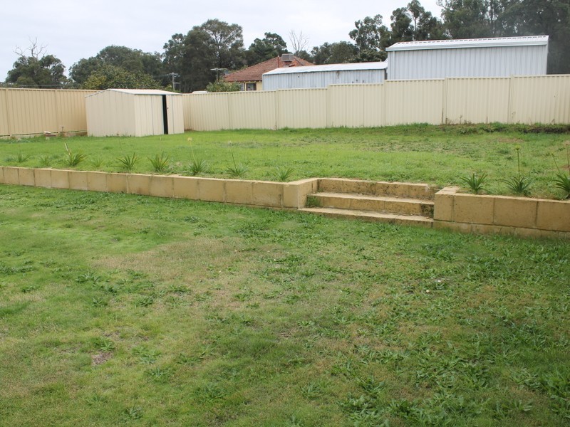 69 Porter Street, Collie WA 6225