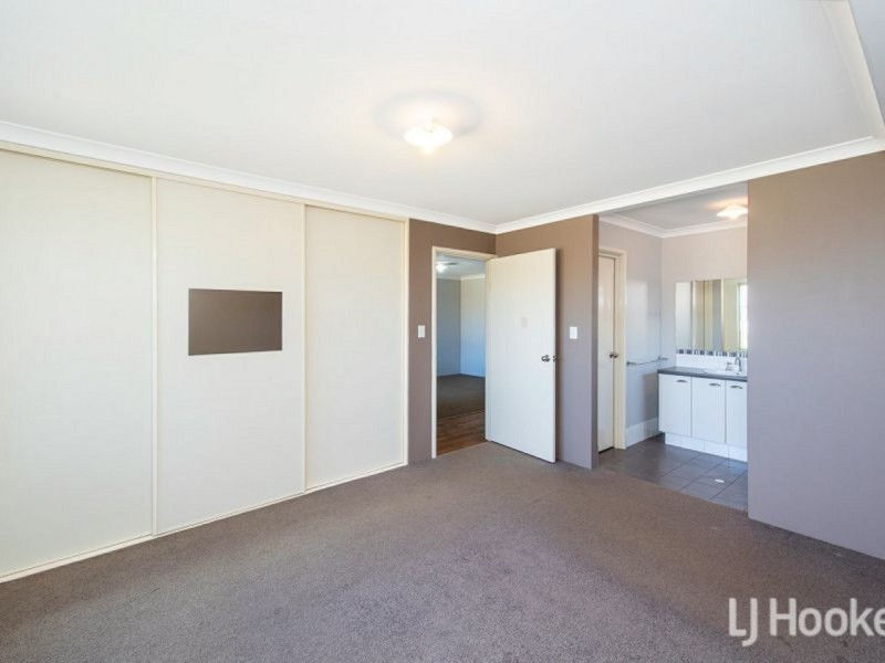 127 Macquarie Drive, Australind WA 6233