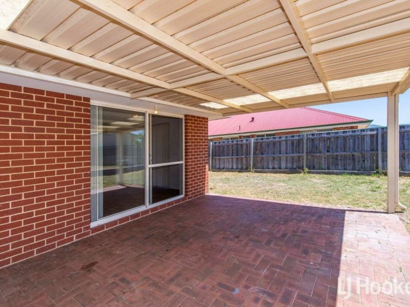 127 Macquarie Drive, Australind WA 6233