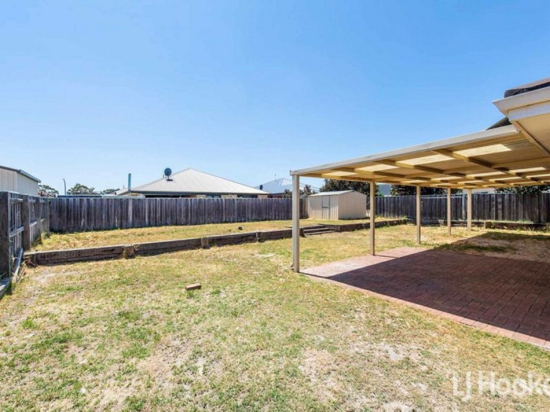127 Macquarie Drive, Australind WA 6233