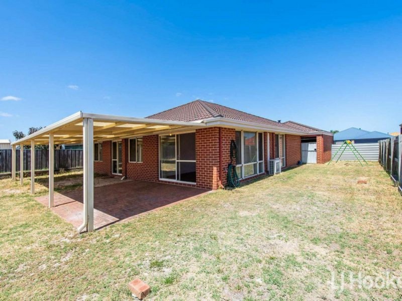 127 Macquarie Drive, Australind WA 6233