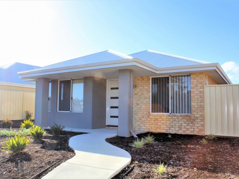397 Parade Road, Dalyellup WA 6230