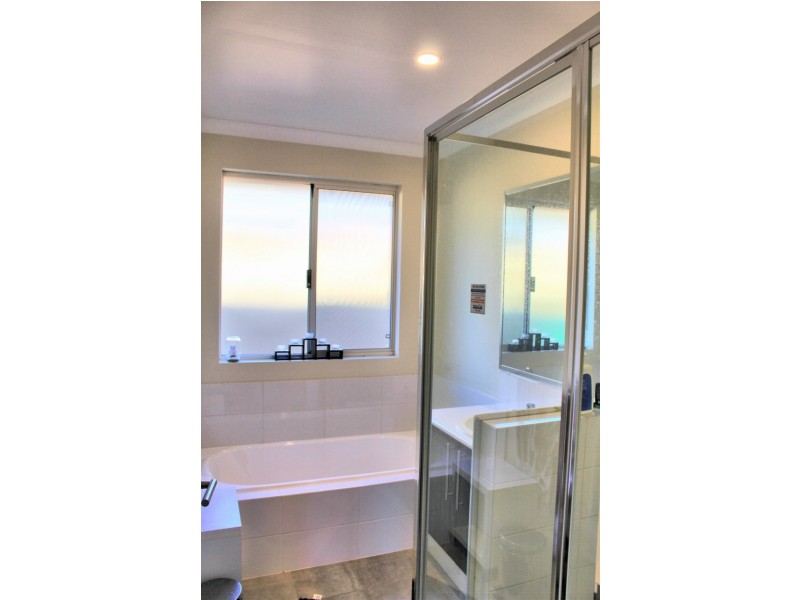 397 Parade Road, Dalyellup WA 6230