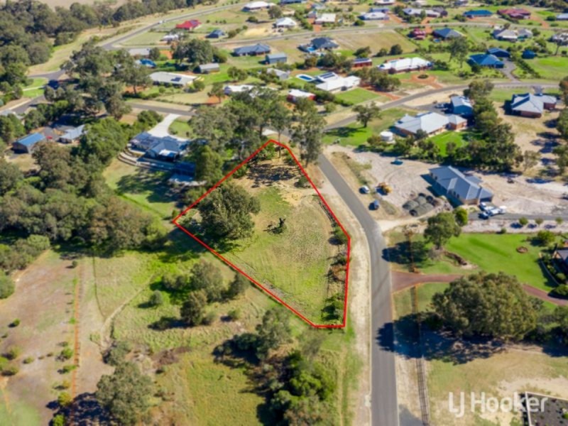 7 Craigie Drive, Roelands WA 6226