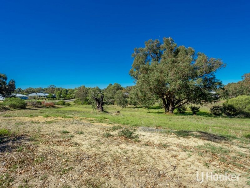 7 Craigie Drive, Roelands WA 6226