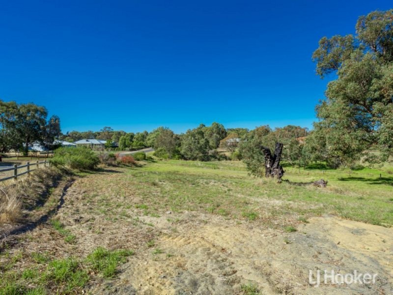 7 Craigie Drive, Roelands WA 6226