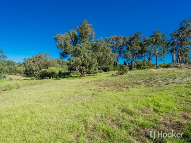 7 Craigie Drive, Roelands WA 6226