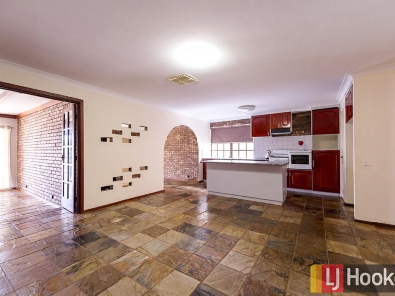 40 Underwood Street, Carey Park WA 6230