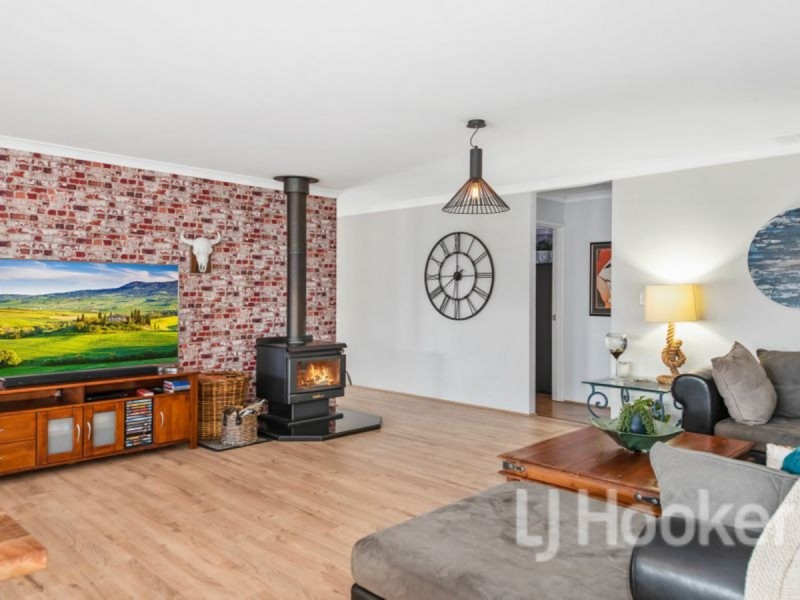 16 Carramar Street, Binningup WA 6233