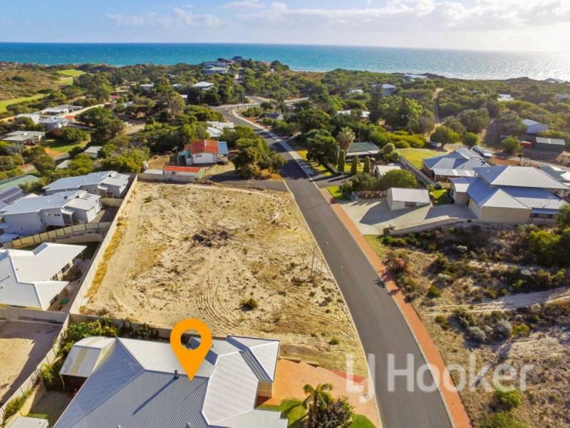 16 Carramar Street, Binningup WA 6233